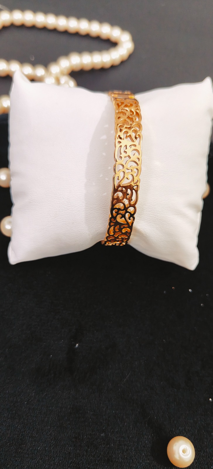 Anti Tarnish Stylish Bracelet