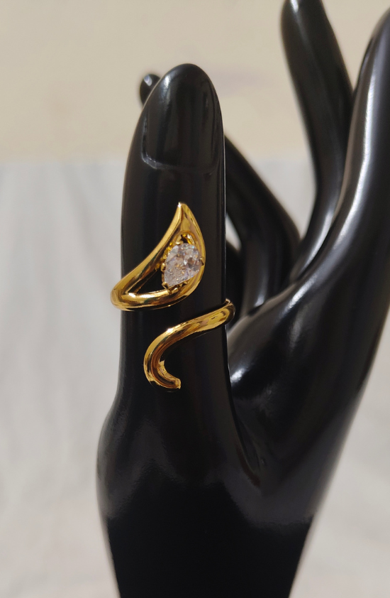 White Stone Anti Tarnish Ring