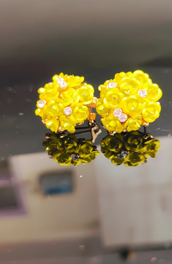 Ant-Tarnish Green Aura Studs