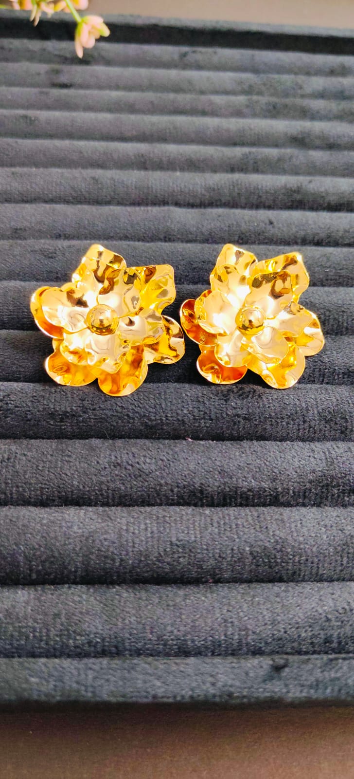 Anti Tarnish Gold Plated Premium Flower Ear Rings