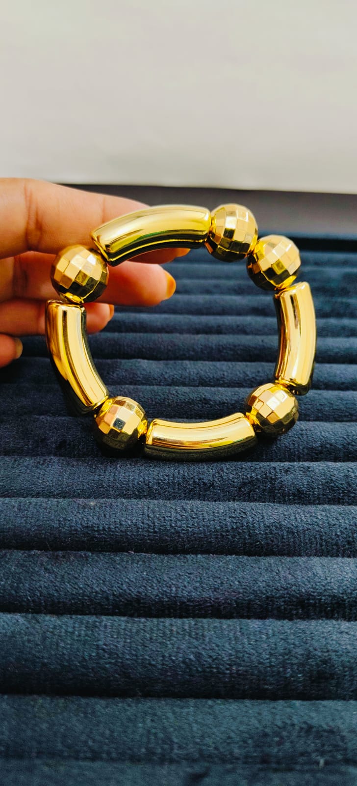 Anti Tarnish Gold Plated Premium Stylish Bracelet