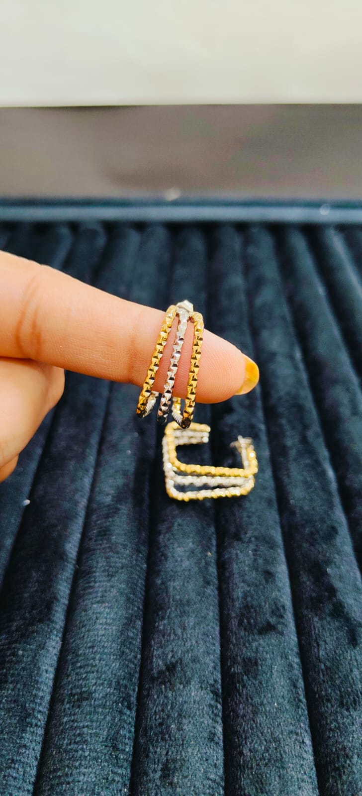 Anti Tarnish Gold & Silver Plated Premium Ear Ring