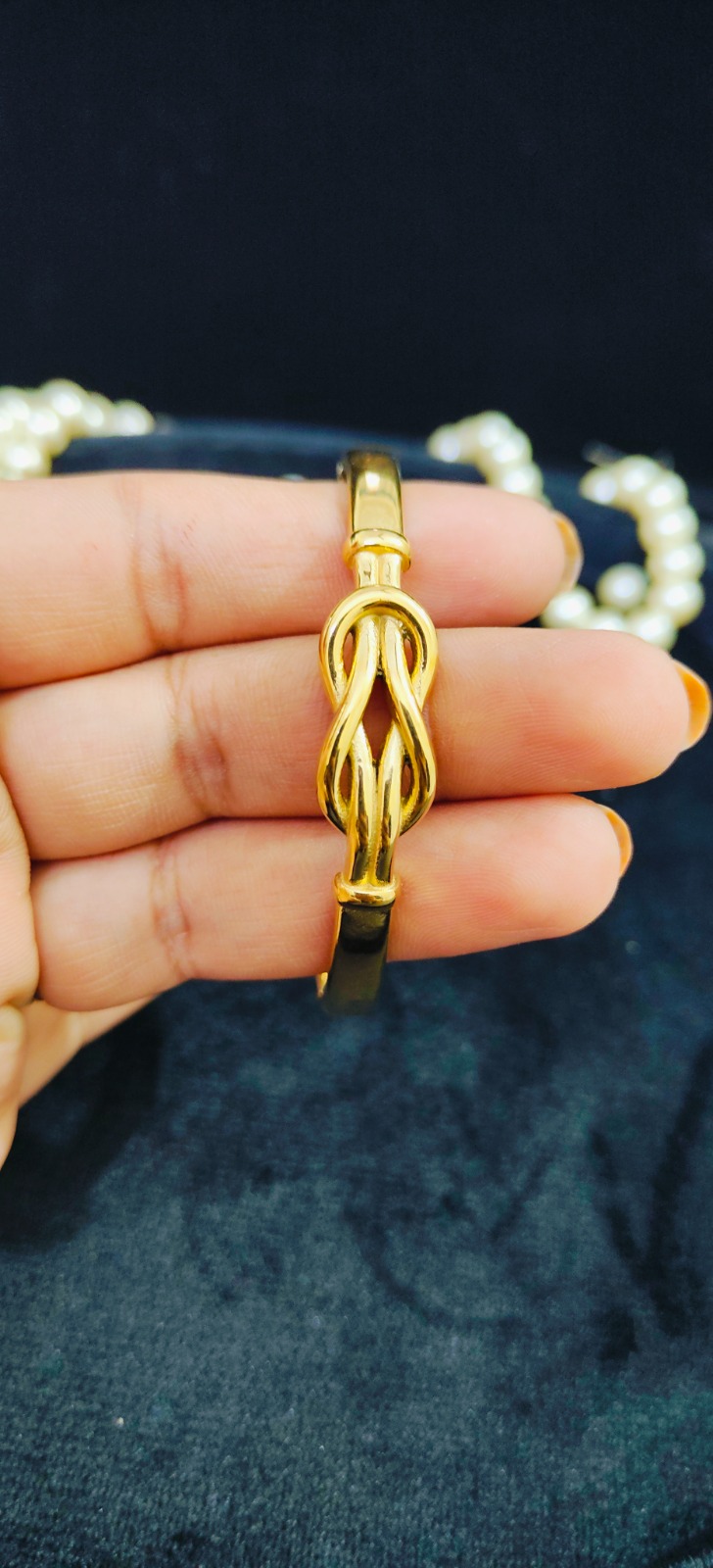 Anti Tarnish Golden Bracelet