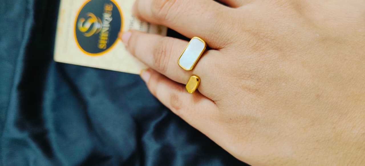 Anti-Tarnish Pure Elegance Diamond Ring