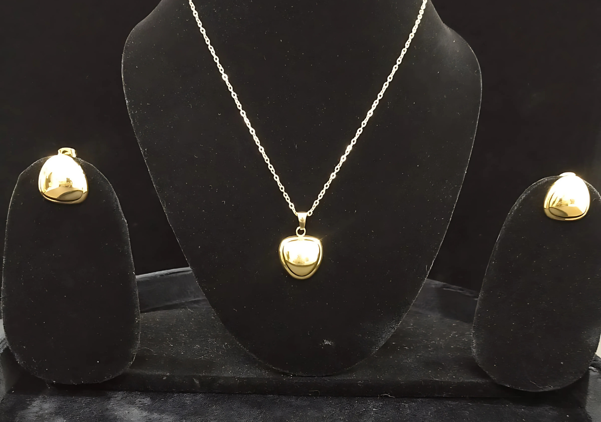 Golden Shadow Shine Necklace